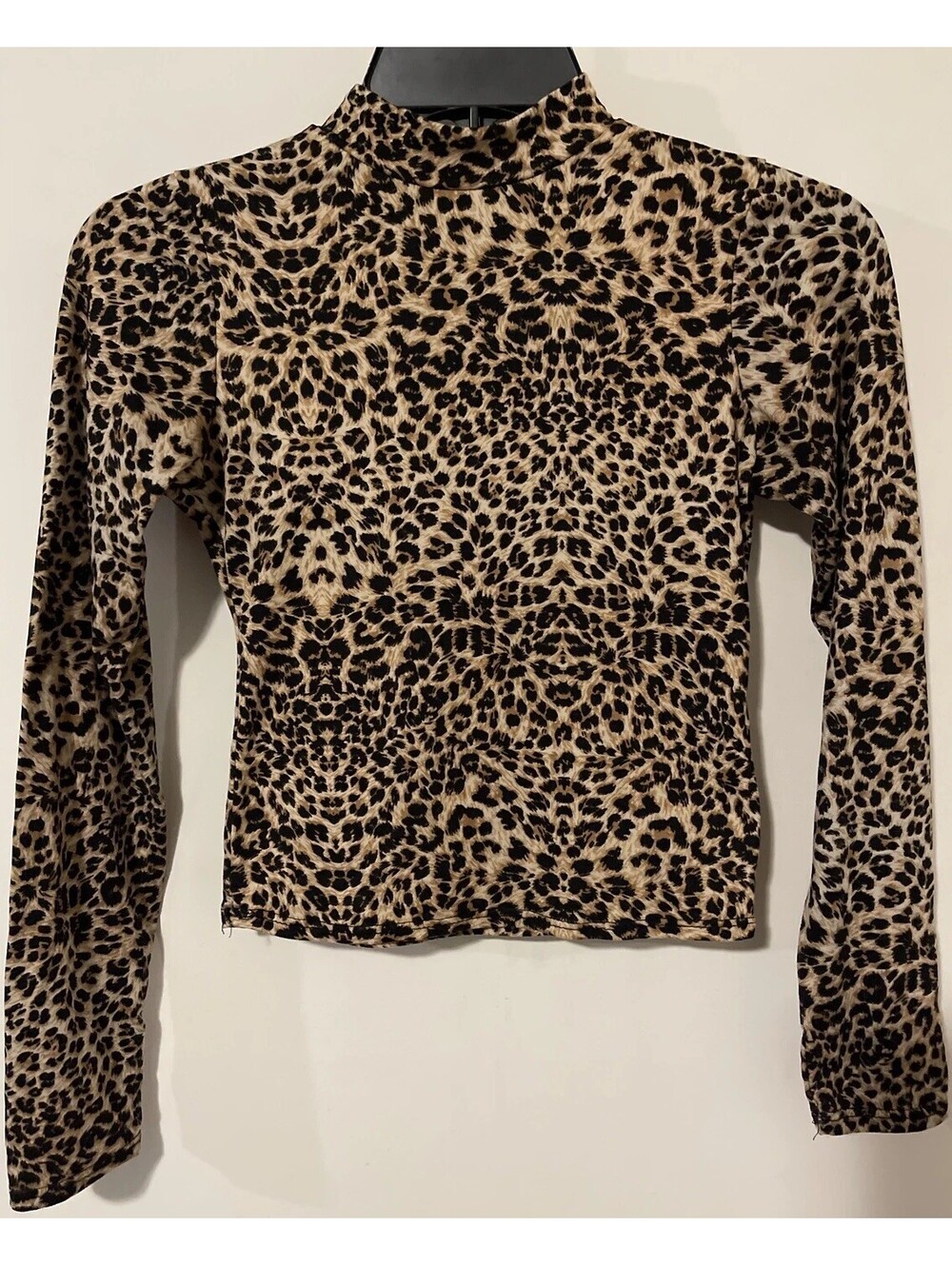 Olivia Rae Womens XS Brown Animal Print Long Sleeved Short Blouse! A2123